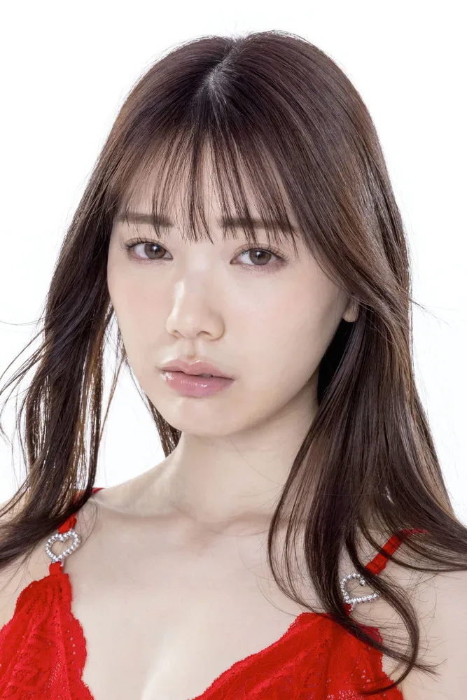 石川澪官网个人宣传照