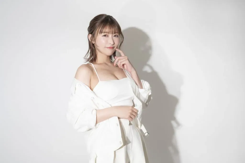 うんぱい2022年采访单人肖像