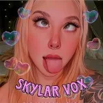 斯凯拉·沃克斯(Skylar Vox)公开人物照