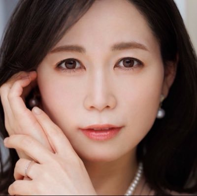 小泉久美本人公开资料照