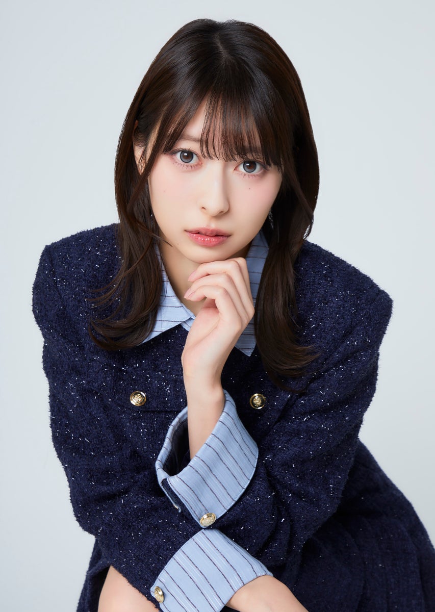 近藤玲奈首部写真集官方宣传封面图